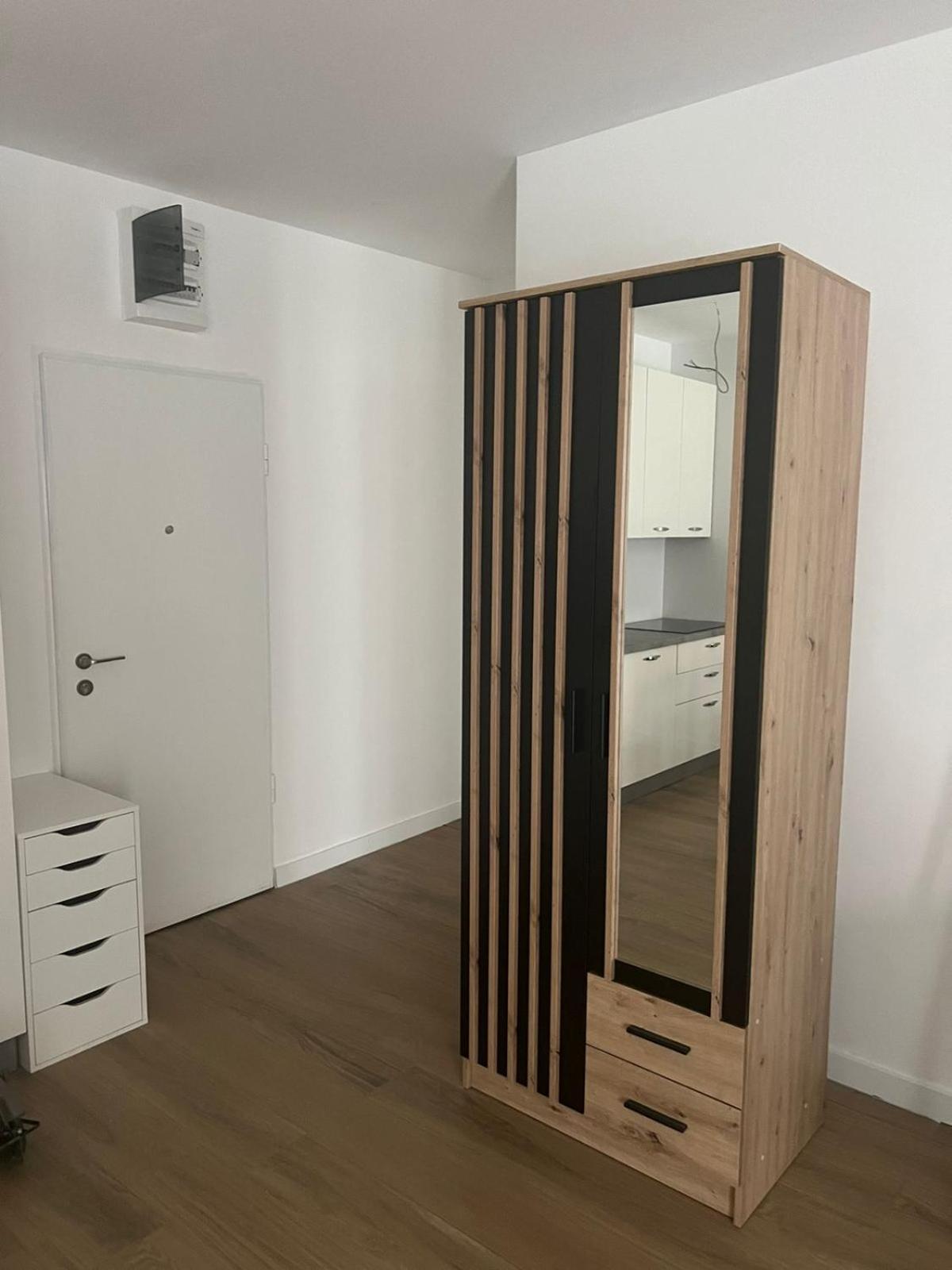 Iva Residences Apartment